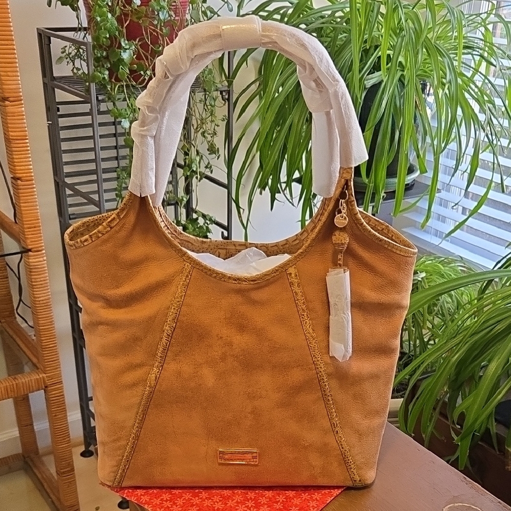 NWT Brahmin Iona Tote in Tiramisu Adrift. RARE. HTF.